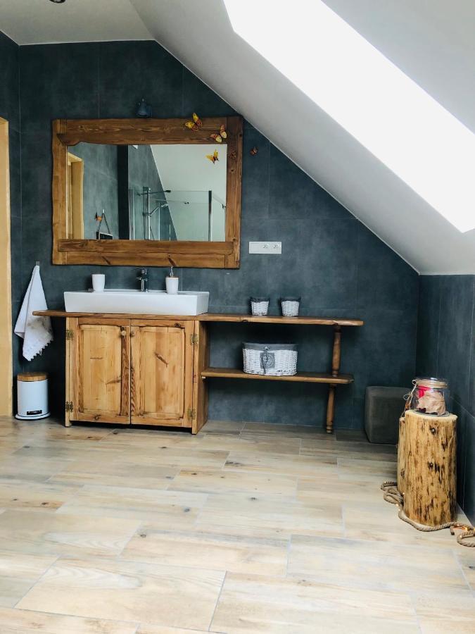 Nibylandia Motylkowa Villa Nowa Wies Grodziska Екстериор снимка